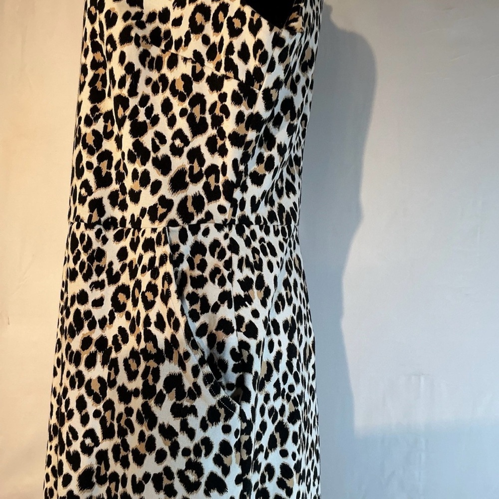 Old Navy Leopard Print Midi Dress - Picture 3 of 10